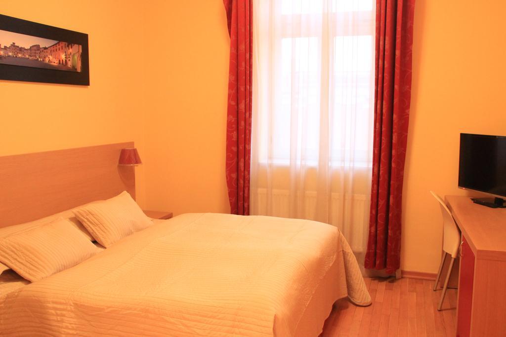 City Lounge Hotel Прага Екстер'єр фото
