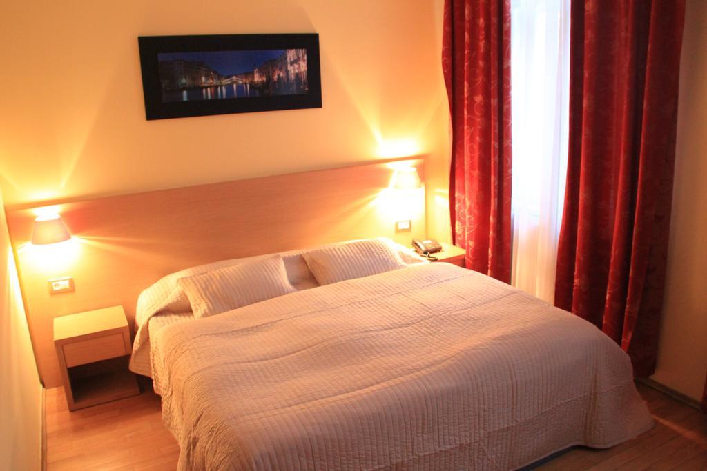 City Lounge Hotel Прага Екстер'єр фото