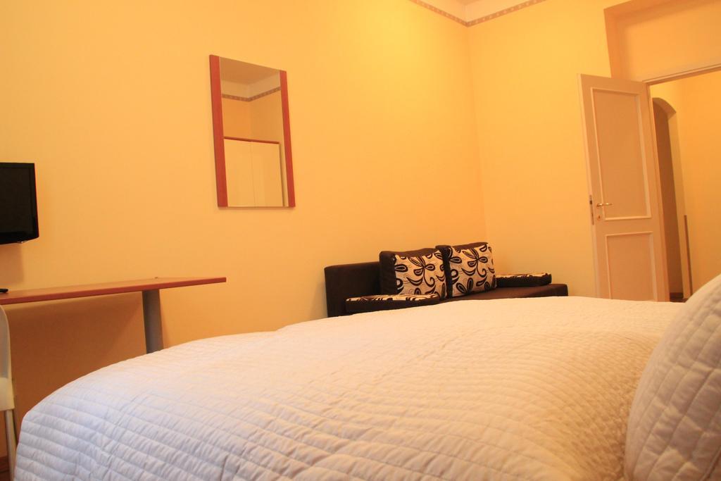 City Lounge Hotel Прага Екстер'єр фото
