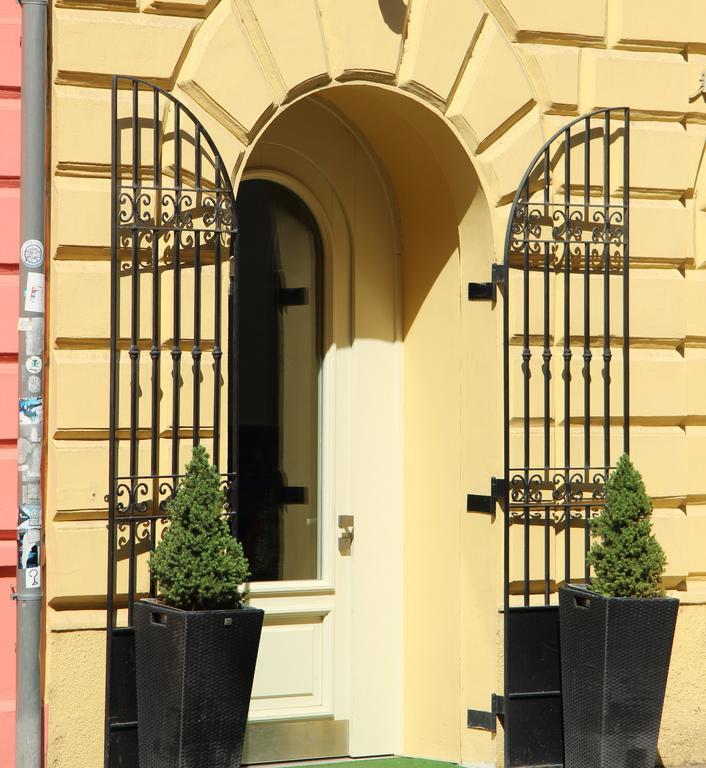 City Lounge Hotel Прага Екстер'єр фото