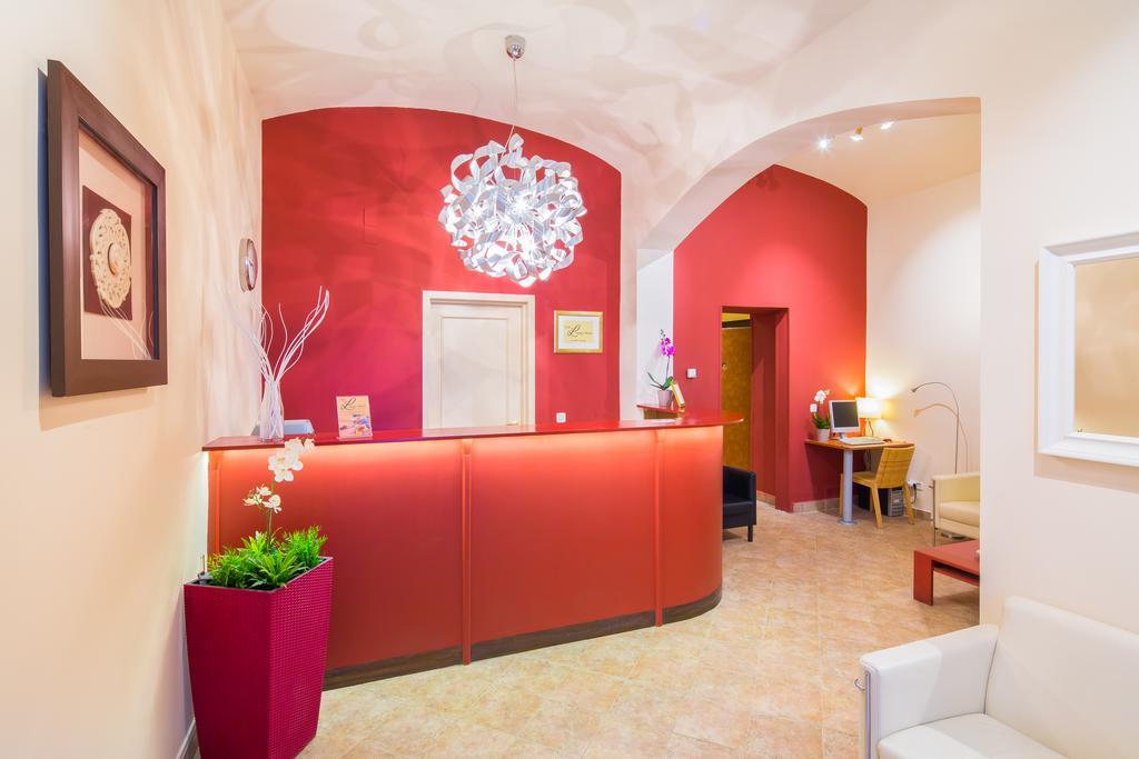City Lounge Hotel Прага Екстер'єр фото