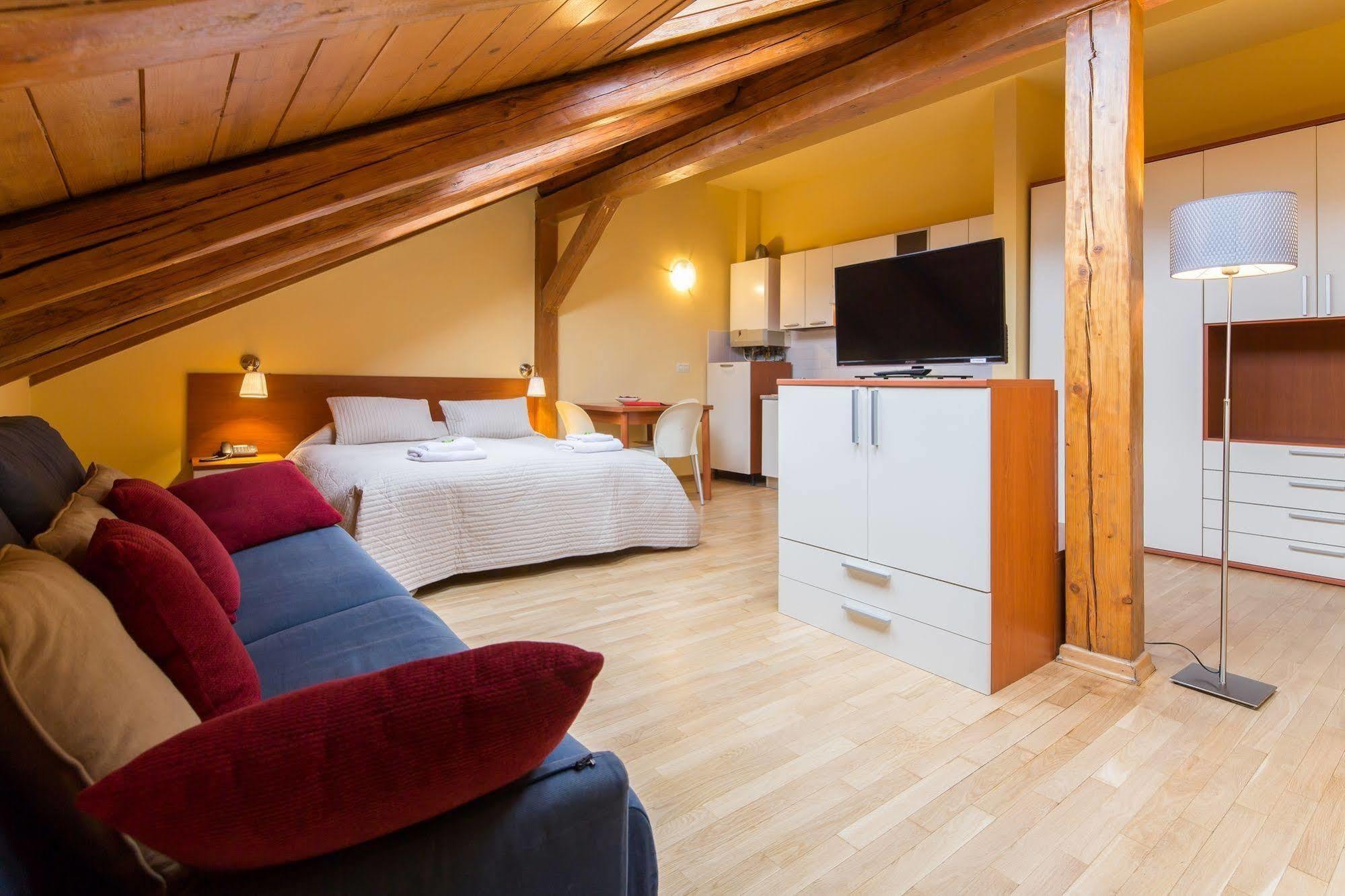 City Lounge Hotel Прага Екстер'єр фото